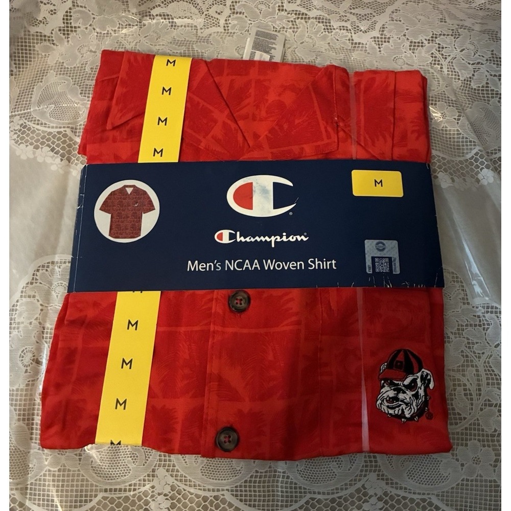 Champion Mens Red NCAA Georgia Bulldogs Woven Button Down Shirt CBR4M033SM M